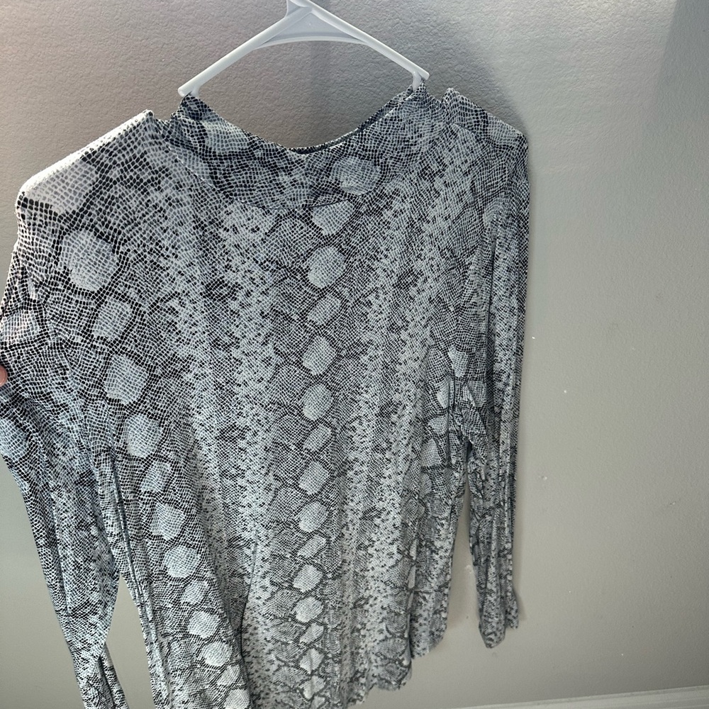 Snakeskin Print Long Sleeve Top